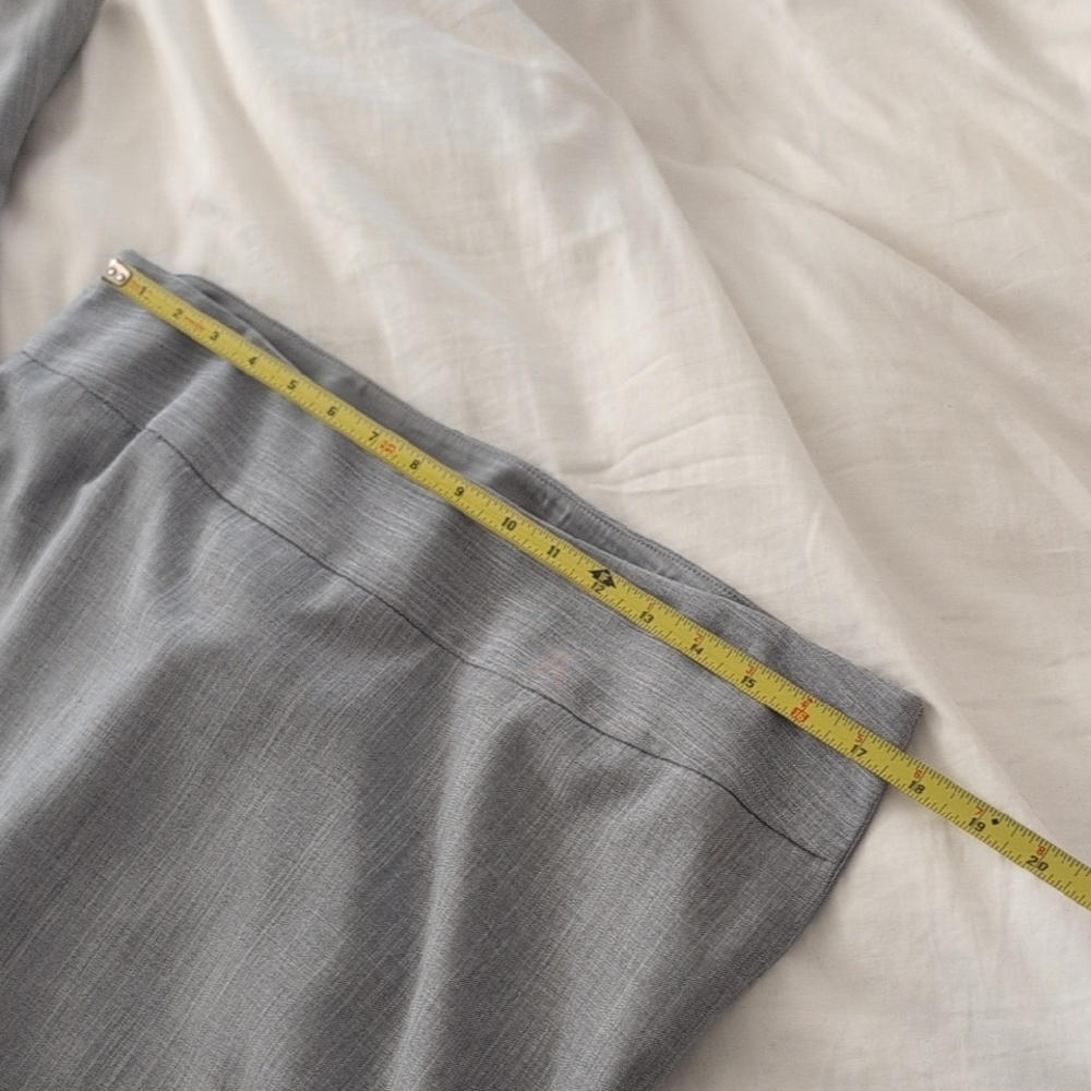 The Limited Elegant Gray Blazer and Skirt Set - Picture 4 of 12